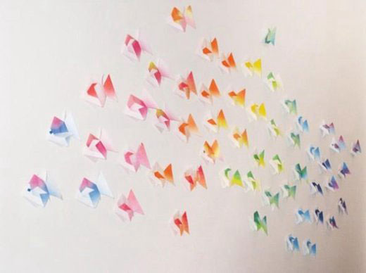 今天绿格子就为折纸的朋友分享一个小鱼的折纸教程